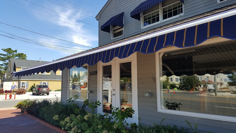DIY Retractable Blue Striped Awning
